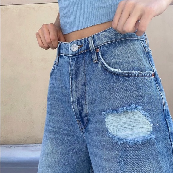 URBAN OUTFITTERS BDG HIGH RISE VINTAGE STRAIGHT JEANS - Picture 2 of 9